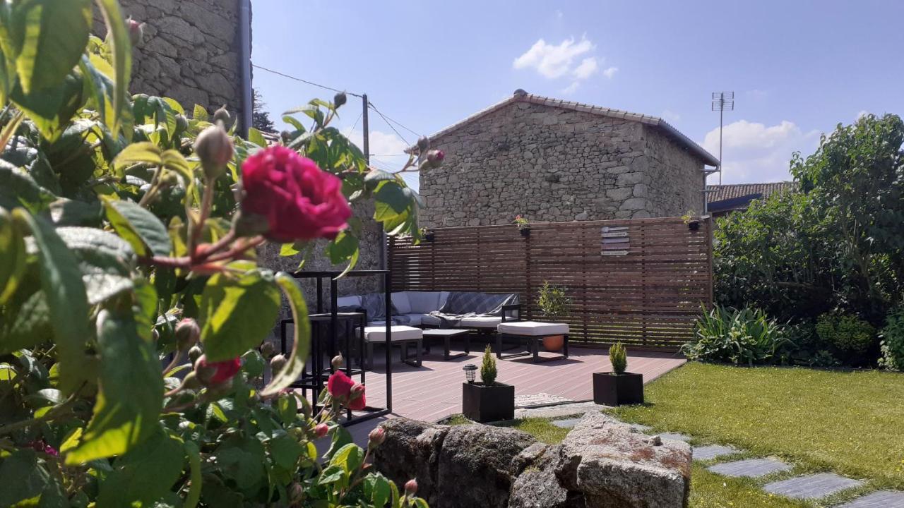 Gite Le St Aubinois Saint-Aubin-des-Ormeaux Exterior foto